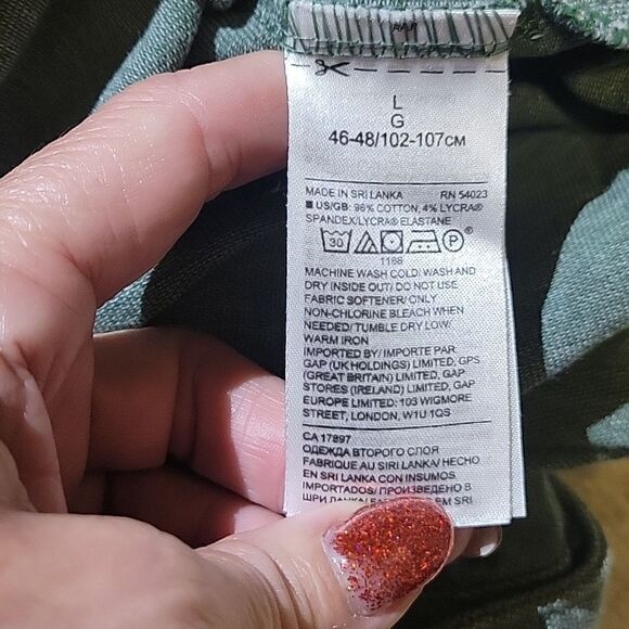 Size L. SS J. Crew polo - Picture 3 of 3